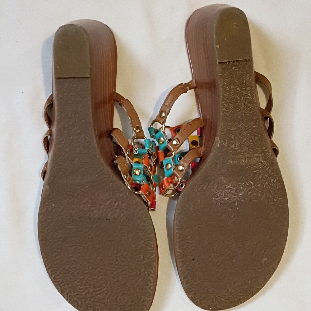 Sandler Multicolor Studded Woven Leather Thong Sandals - Brown Footbed - Picture 4 of 8